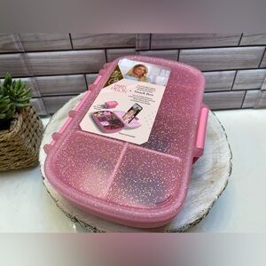 Paris Hilton ❤️Snack Bento Box Glitter infused Pink NEW